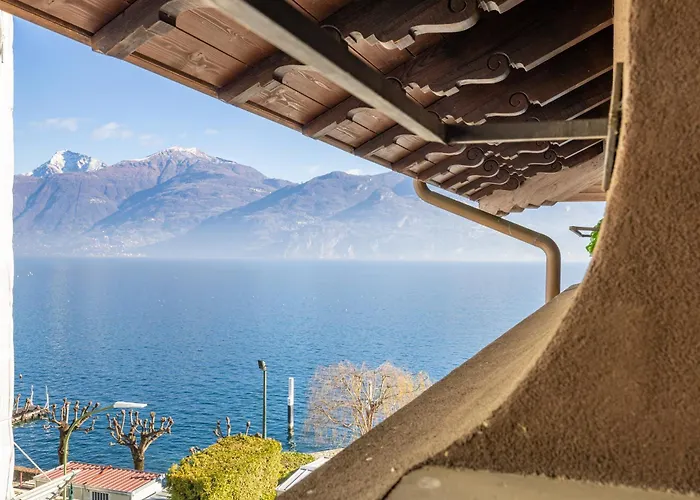 By The Ferry - Apartman